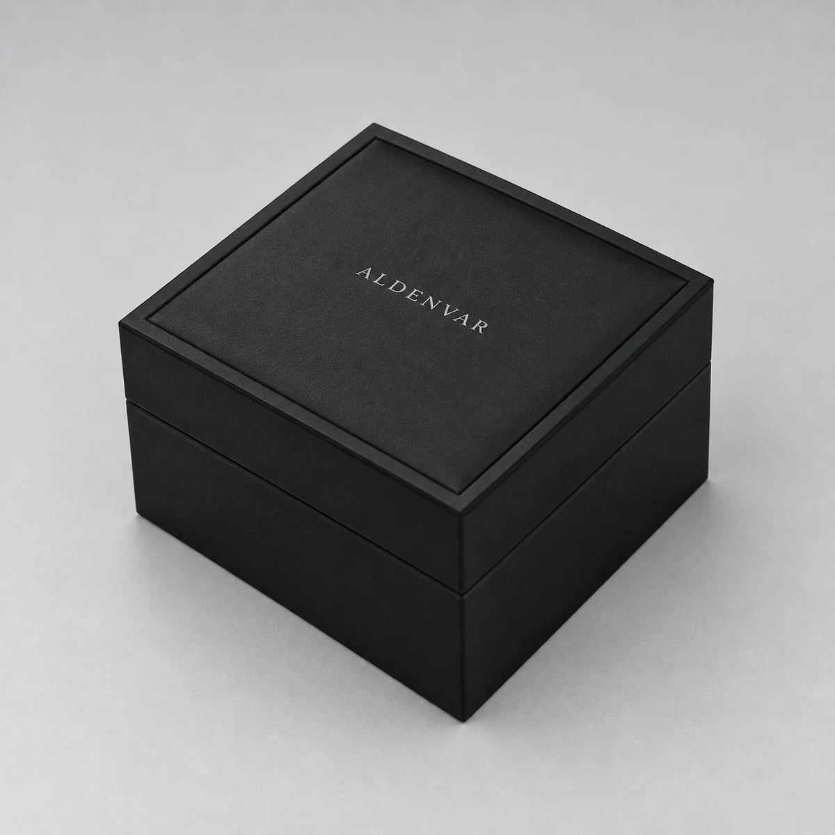 Aldenvar gift box, closed