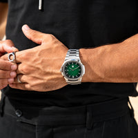 Harbor 41mm, Green, on the wrist, hands together
